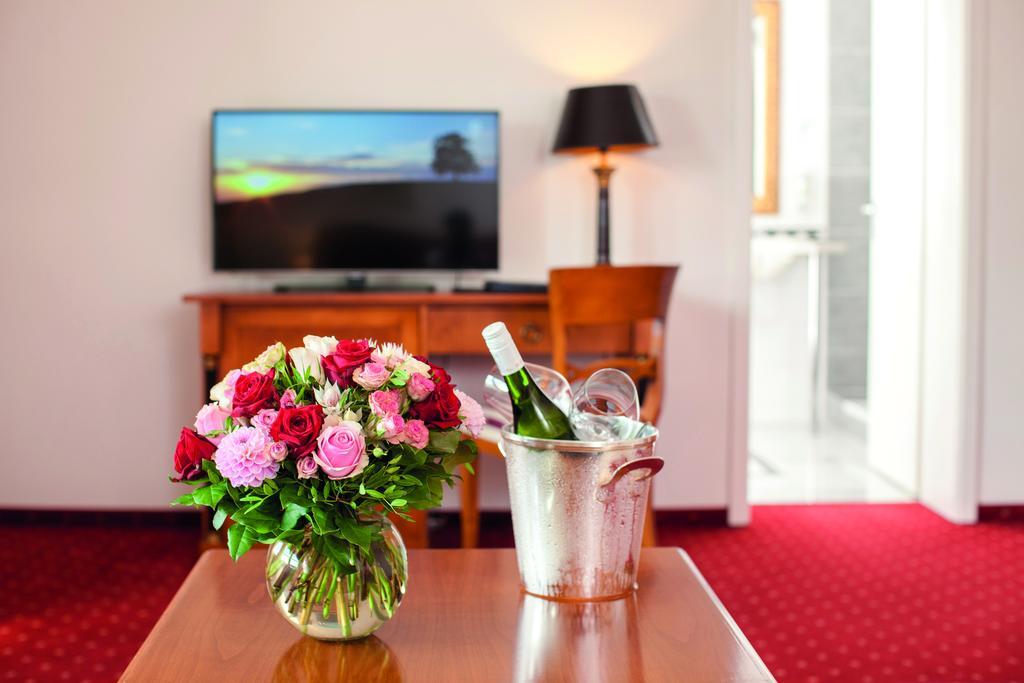 Hotel Prinzenpalais Bad Doberan Εξωτερικό φωτογραφία