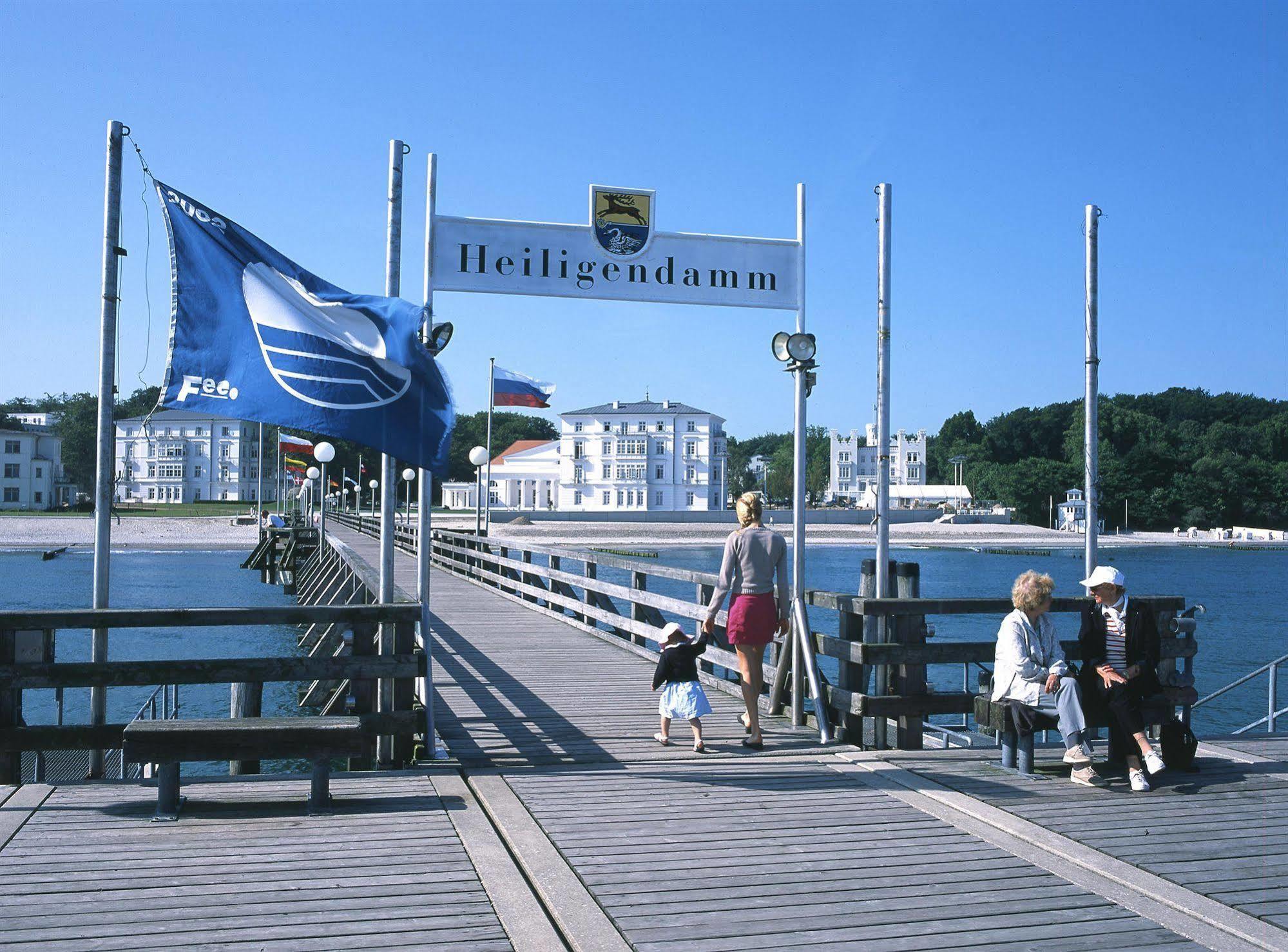 Hotel Prinzenpalais Bad Doberan Εξωτερικό φωτογραφία
